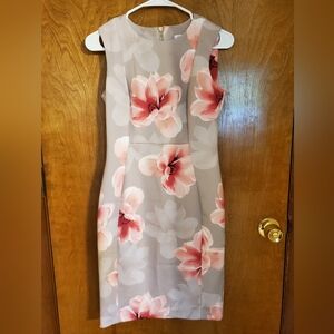 Calvin Klein Floral Dress 4p
